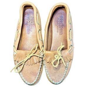 Minnetonka Leather Moccasin Loafers | Tan | Made in USA | Size 8